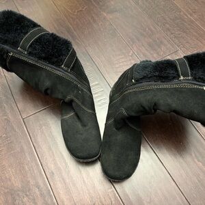 Black Faux-Shearling Winter Boots bear traps 6